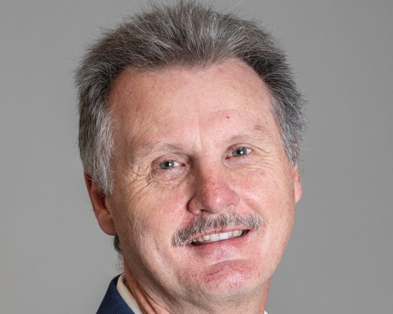 Thompson, Barry_W_FA0A1192_wide