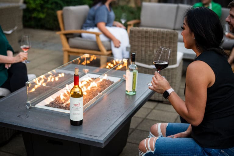 MarkhamOutdoorFireTable