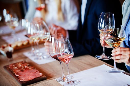 wine competition / wine judging