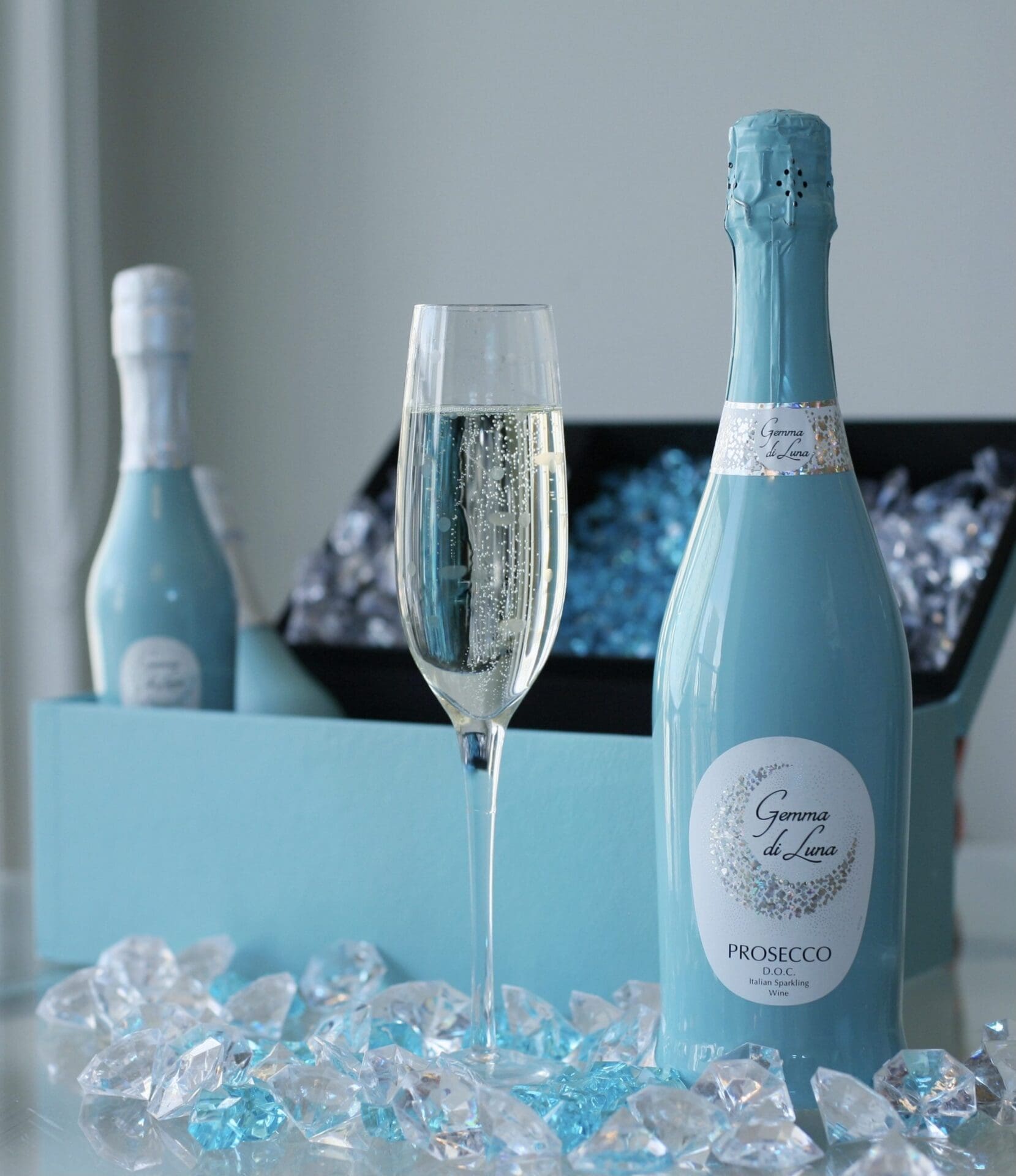 "Tiffany blue," a trademark color indicating subtle elegance. / Courtesy Prosecco’s Gemma di Luna 