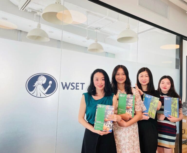 WSET China Team headed by Willa Yang (2nd right)