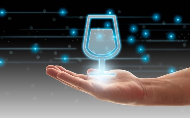 Hand Holding Wine Glass Icon