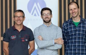 CloudSpec team (L-R): Prof Eric Le Ru, Dr Brendan Darby, Dr Matthias Meyer