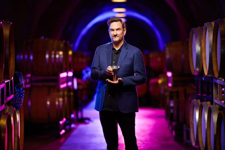 SimpleLabs_MikeSlone 70_By_Ron_Essex