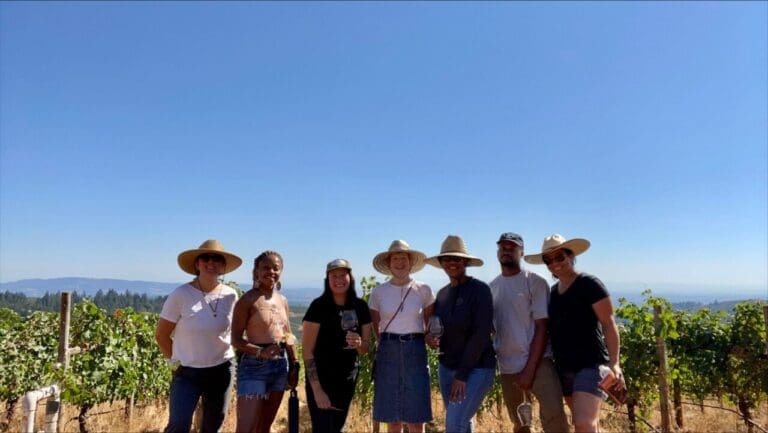 Fall 2022 Interns at Vineyard