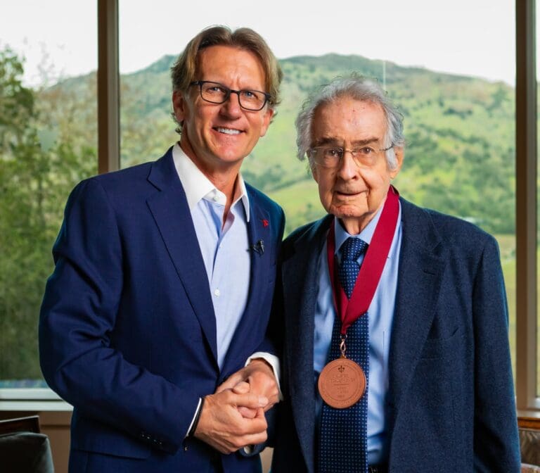 Warren Winiarski_thumb