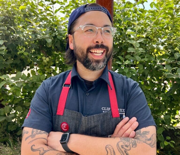 Magnus Young_Clif_thumb