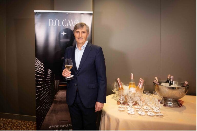 CAVA_Profile_Sales Report