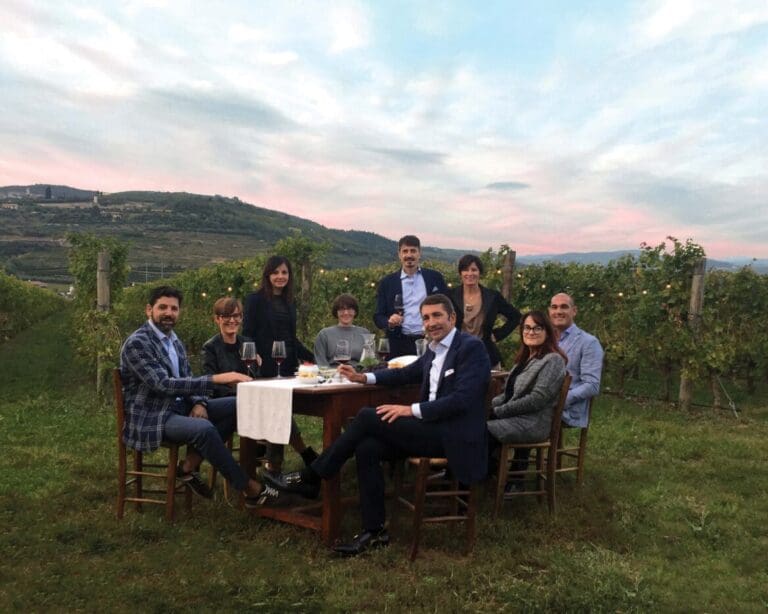 8601eff9-4a0c-4b38-8abc-54cf1aef3dae