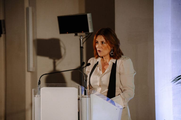 a1e5695a-8a9c-4561-af11-df6533c91abd