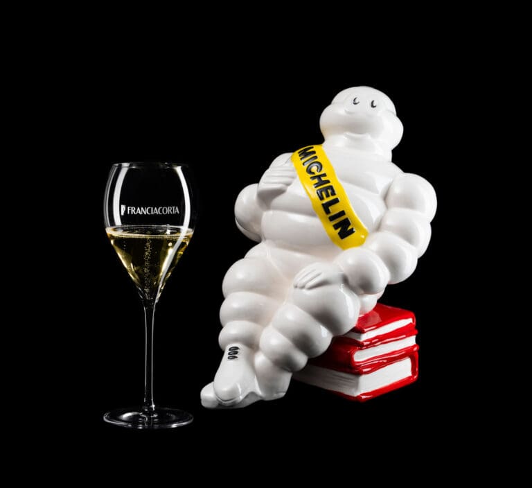 BICCHIERE-+-MASCOTTE-MICHELIN