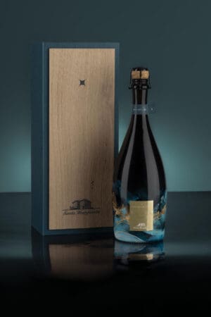 新版　世界の銘酒　The Famous Wines of the World Friday night chill'n with Decanter World Wine Awards 2025