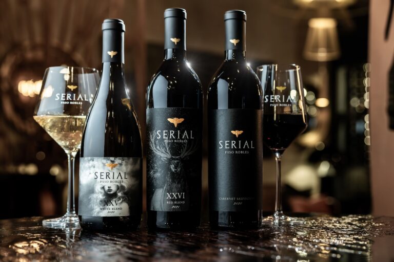 Serial White and Red Blend Debut