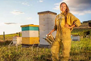 grandeur_bee-regenerative_partnership_press-releas24-2_crop