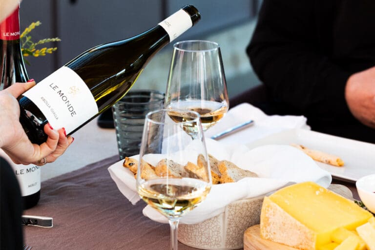 Le-Monde-tastings_ftimgjpg
