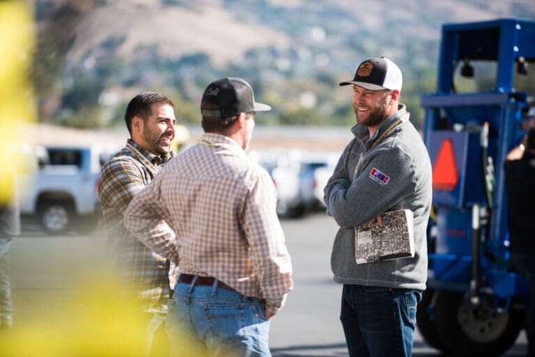 Outdoor-Convo_App_-Expo