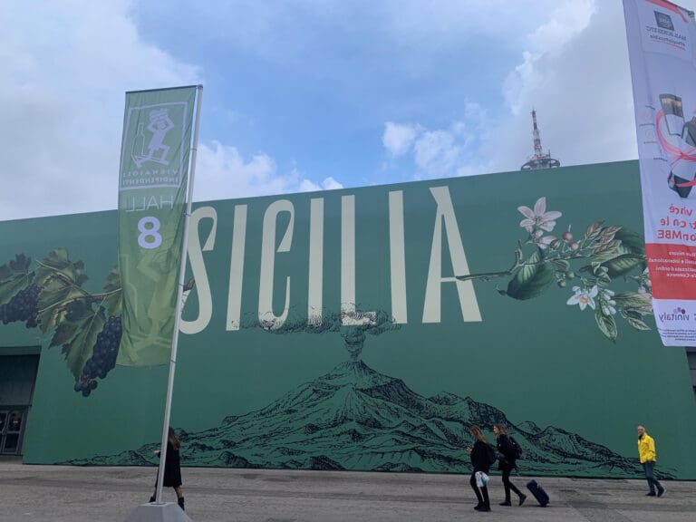 SICILY'S WINE SCENE RETURNS TO THE SPOTLIGHT AT VINITALY 2026