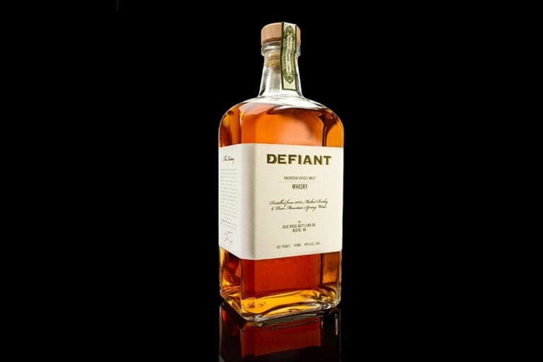 Defiant-Whisky_bottle_ftimg