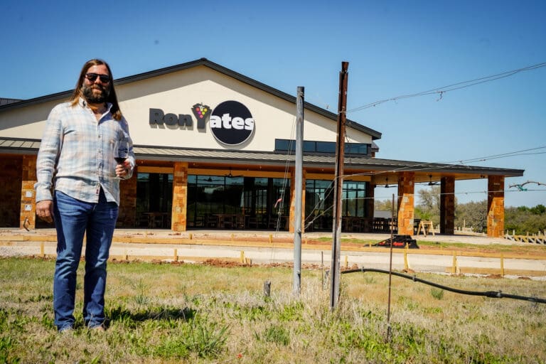 ron-yates-opens-new-tasting-room