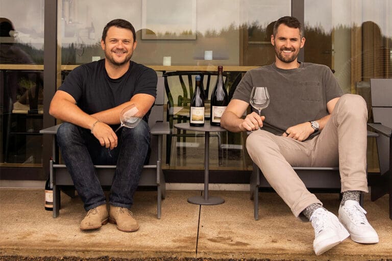 Chase-Renton-x-Kevin-Love-Sitting_ftimg