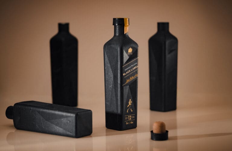 Towards-the-World’s-First-Dry-Molded-Fiber-Bottle