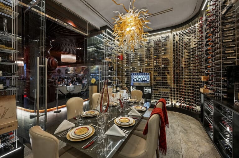 Dee Lincoln Prime to Host Exclusive Tusk Estate Wine Dinner