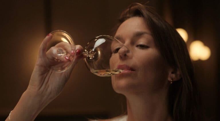 Star Wine List_Alicia Dorey_AD (2)