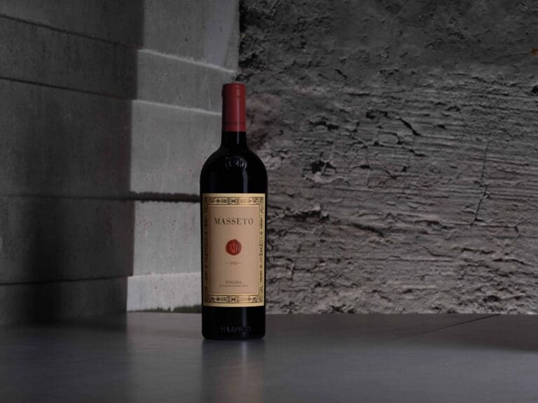 Masseto-2023-750ml_beauty