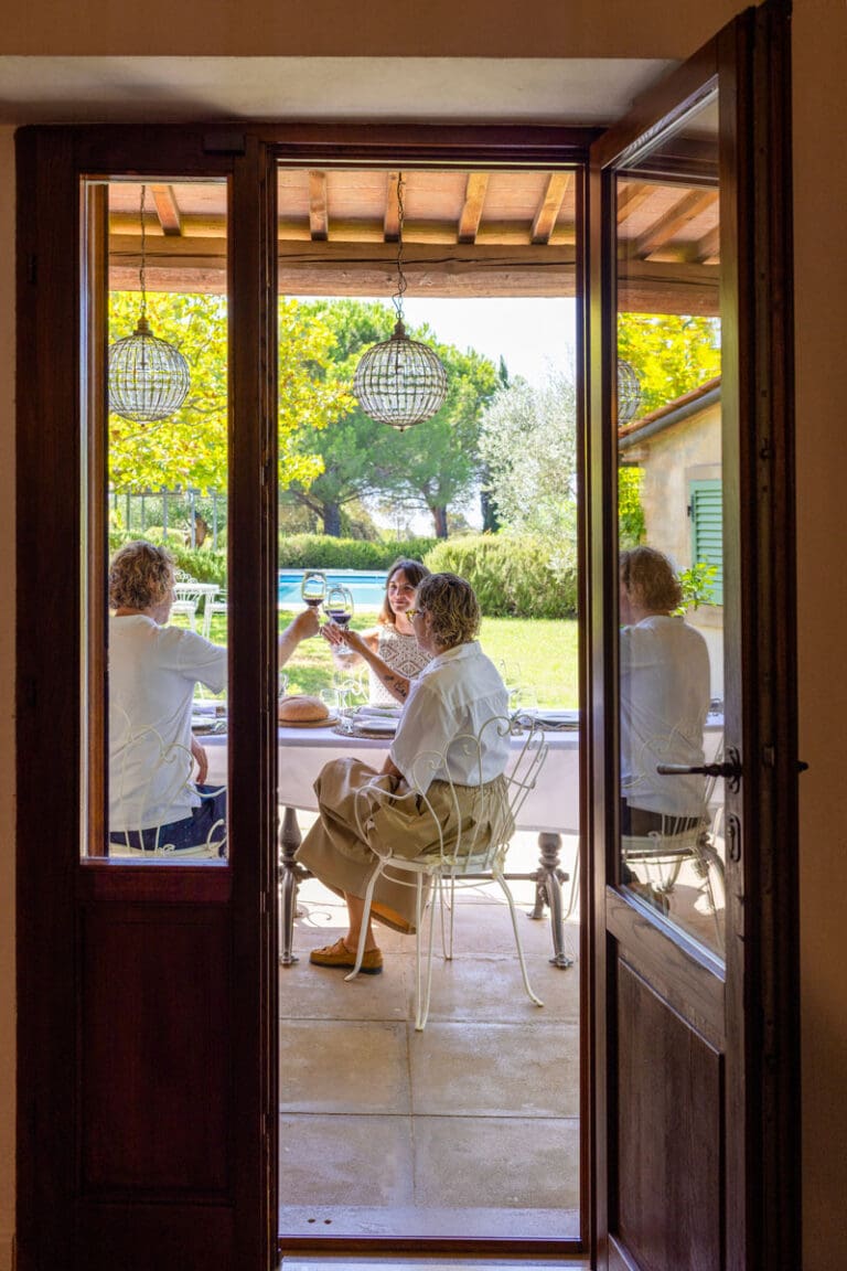 CAIAROSSA-OPENS-THE-DOORS-OF-ITS-VILLA_3